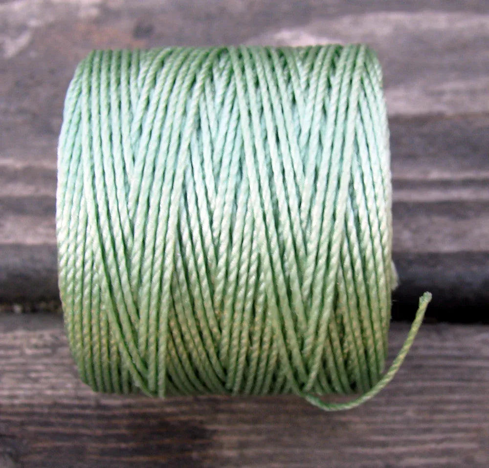 S- Lon bead cord - Mint, 1 rulle Hilmas Pyssel