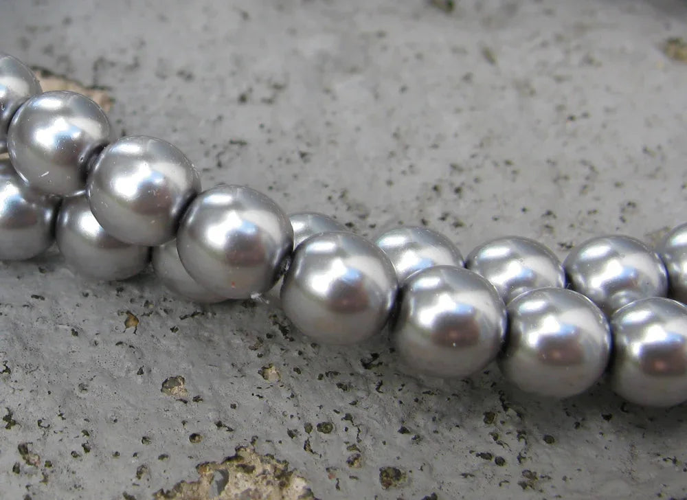 Tjeckiska vaxade glaspärlor - Silver 6mm, 1 sträng Hilmas Pyssel