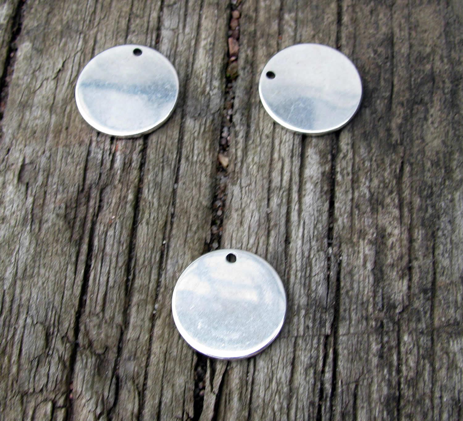 Berlock Silverfärgad - Rund 15mm 3- pack Grekisk Metall