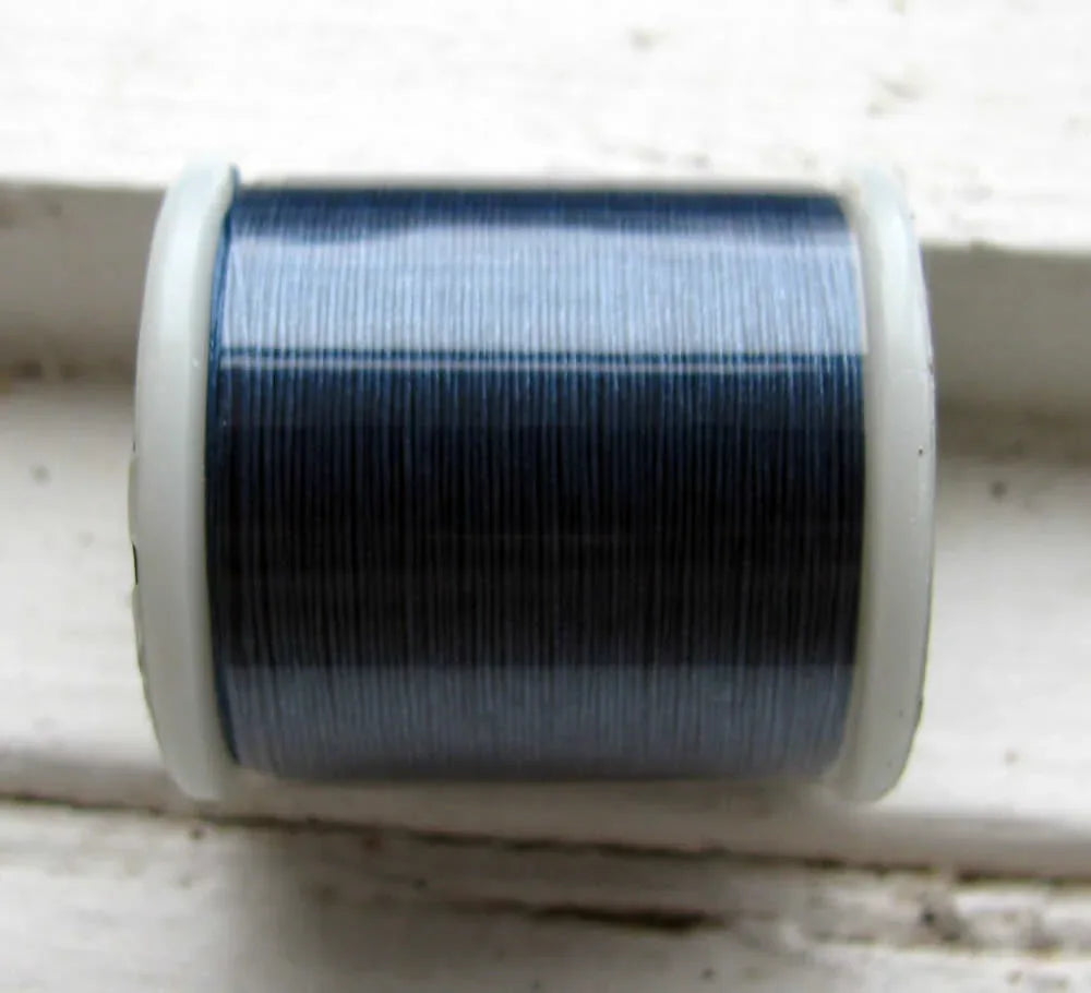K.O pärltråd - Denim Blue, 1 rulle K.O Beading Thread