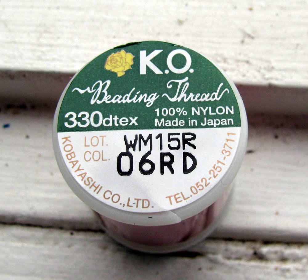 K.O Pärltråd - Rich Red, 1 Rulle K.O Beading Thread