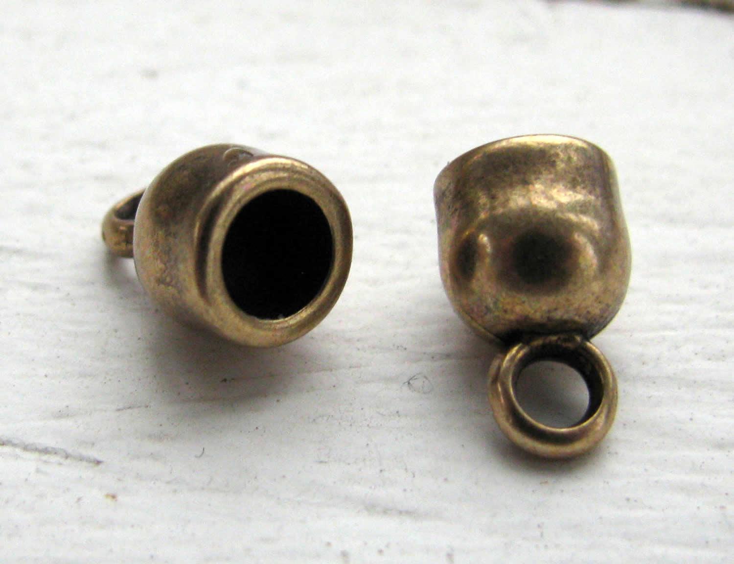 Ändfäste Bronsfärgade - Rundade med ögla, 5,2mm, 2-pack Grekisk Metall