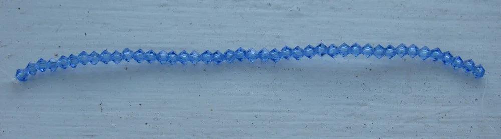 Tjeckiska MC Bicone - Sapphire 3 mm, 1 sträng Preciosa