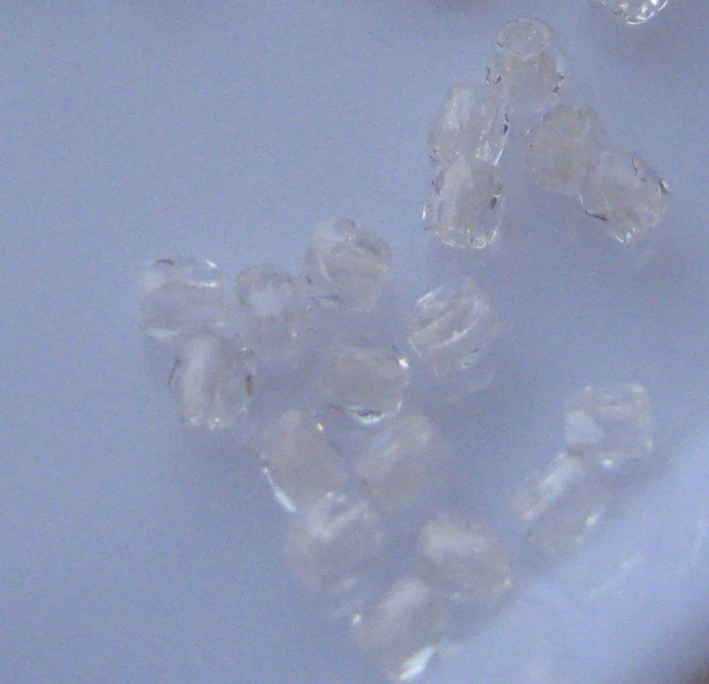 Tjeckiska Firepolish - Crystal true 2 mm, 50 stycken Hilmas Pyssel