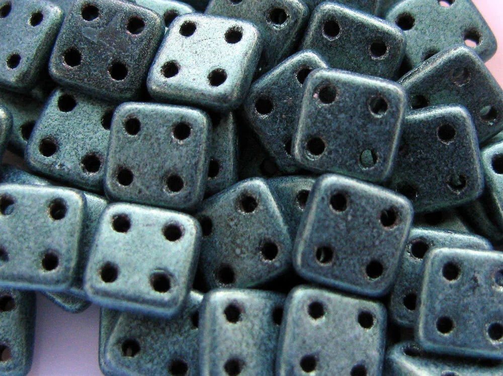 CzechMates QuadraTile - Metallic Suede Light Green 6x6x2mm, 10 gram CzechMates