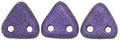 CzechMates Triangle Bead - Två hål, Metallic Suede Purple 6mm, 10 gram CzechMates