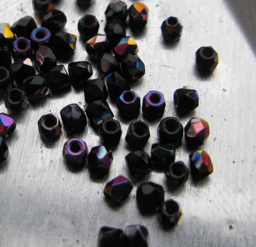 Tjeckiska Firepolish - Jet Sliperit, True 2 mm, 2 gram Hilmas Pyssel