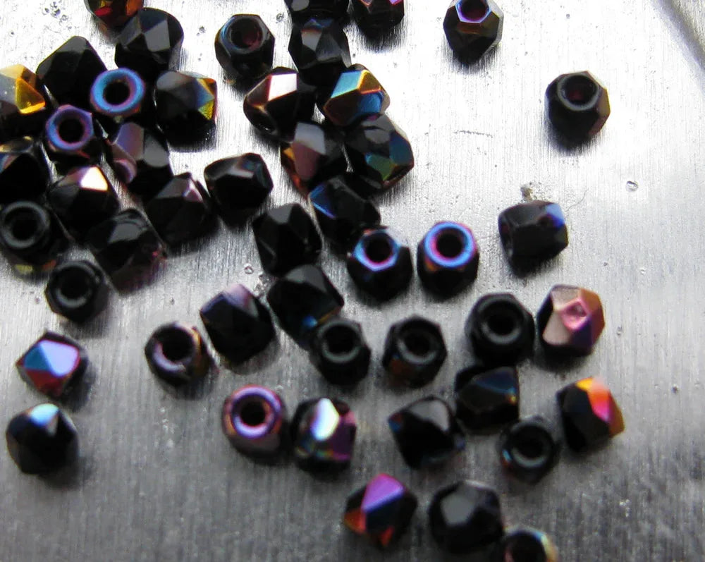 Tjeckiska Firepolish - Jet Sliperit, True 2 mm, 2 gram Hilmas Pyssel