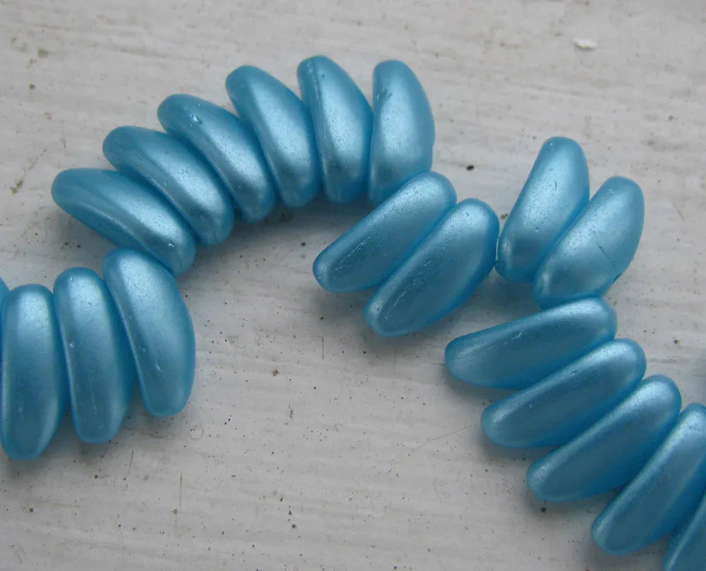 Chili Bead - Pastel Aqua, 1 sträng Preciosa