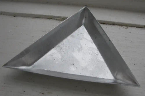 Pärlskål - Trekantig Pärlskål i Aluminium, 1 Styck Hilmas Pyssel