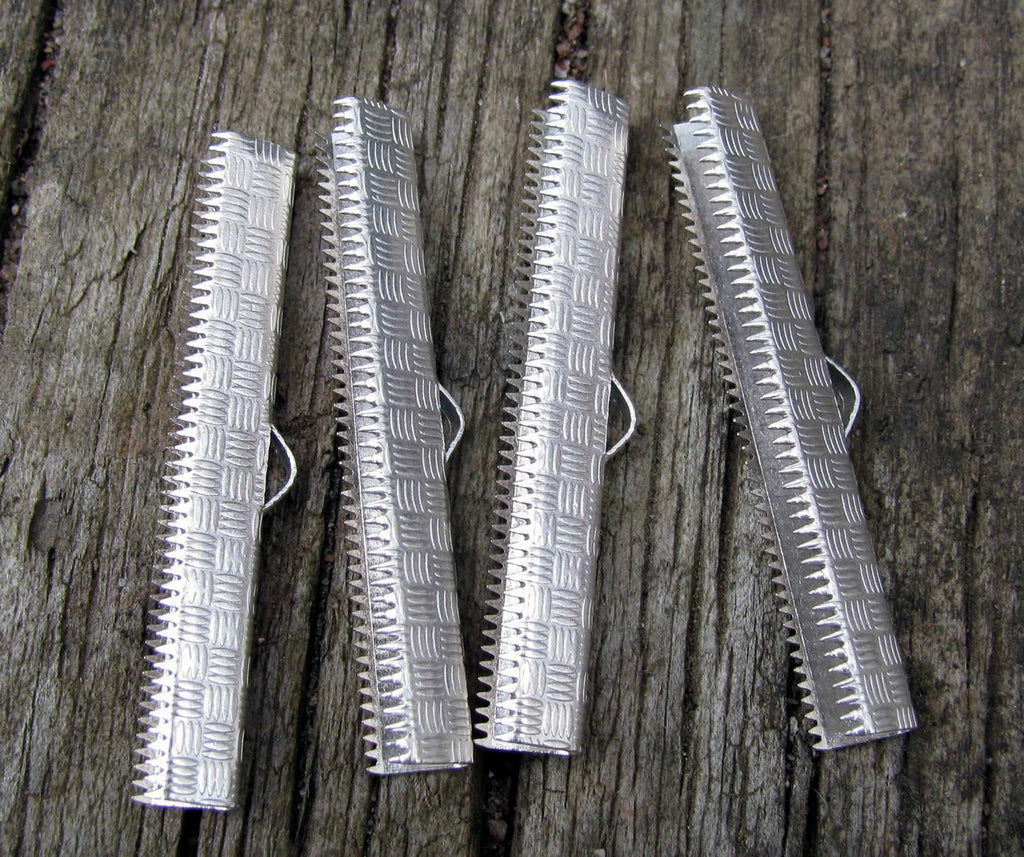 Ändfäste platta band Ljussilverfärgad - Bredare modell 38 mm 4-pack Grekisk Metall
