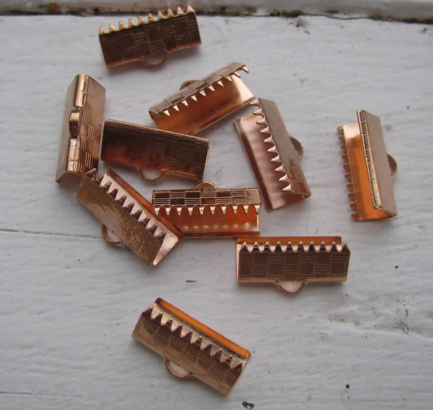 Ändfäste platta band 24k Roséguldpläterad - Bredare modell, 15 mm, 2-pack Grekisk Metall