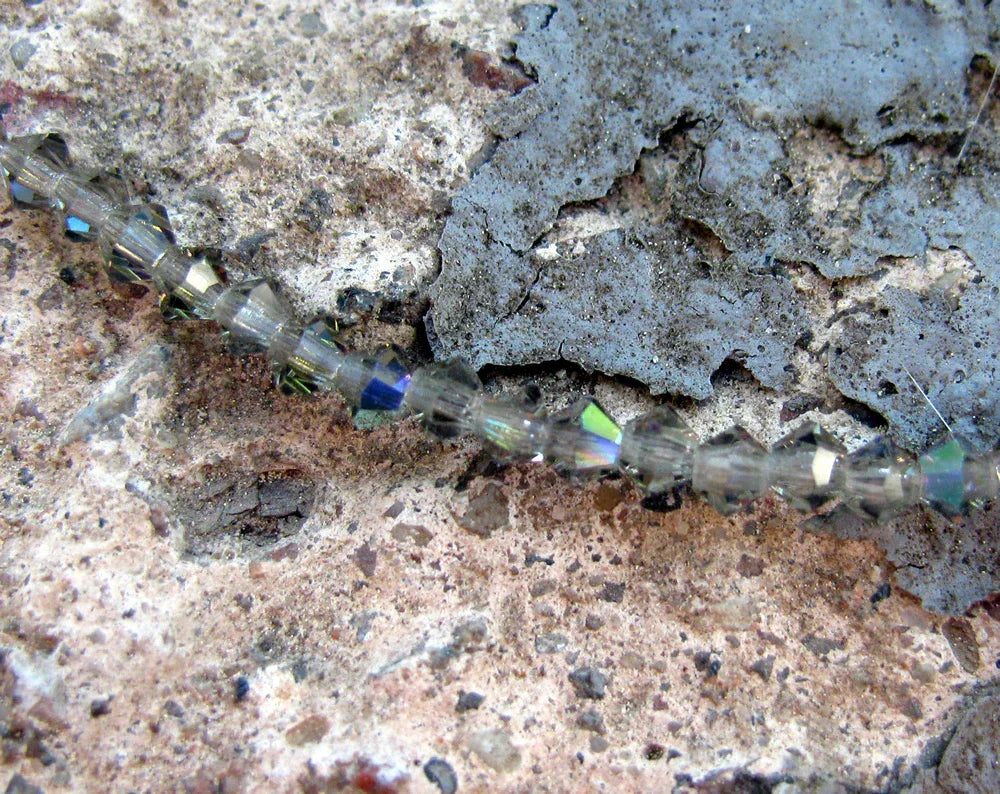 Tjeckiska MC Bicone - Black Diamond AB, 3 mm, 1 sträng Preciosa