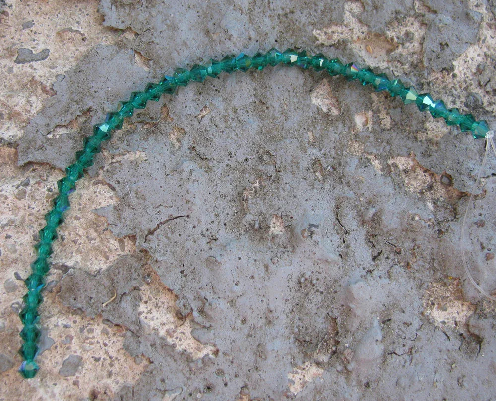 Tjeckiska MC Bicone - Emerald AB 3 mm, 40- pack Preciosa