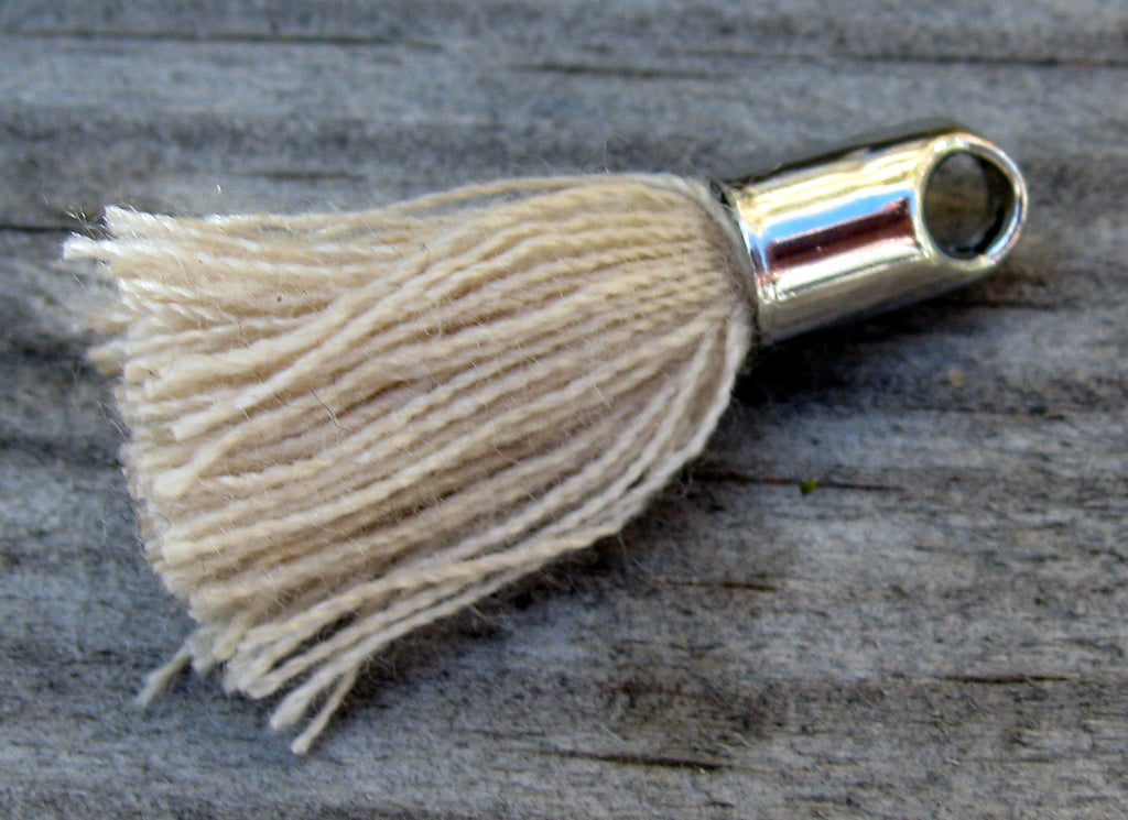 Bomullstofs - Beige 18mm, 1 styck Grekisk Metall