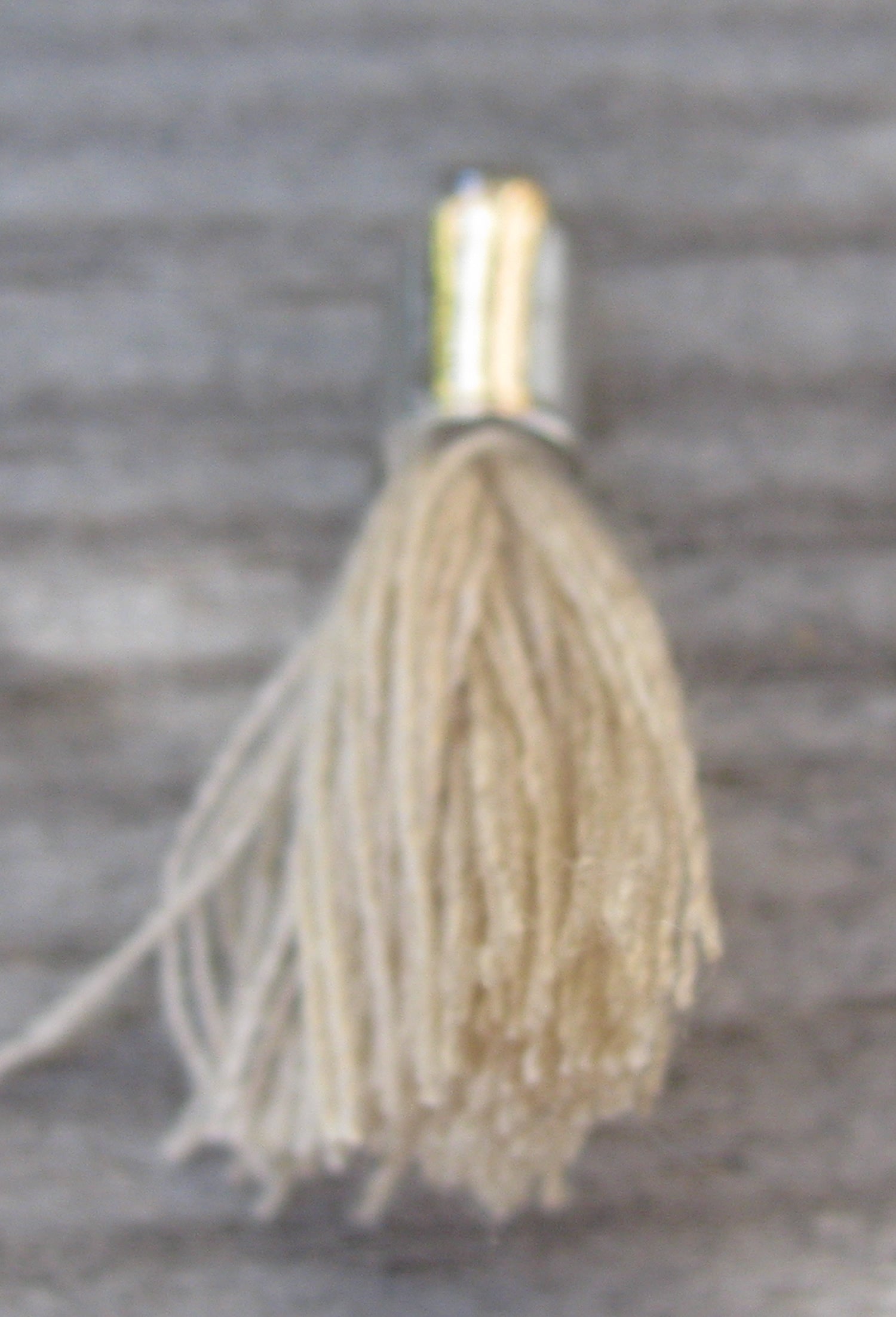 Bomullstofs - Beige 18mm, 1 styck Grekisk Metall