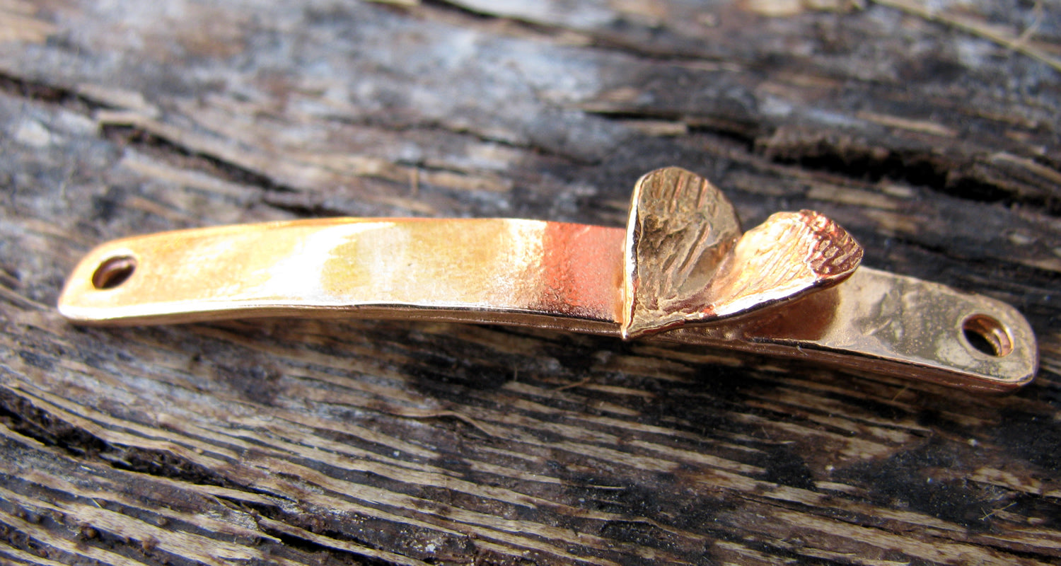 Connector i Roséguld - Rektangel med Utsåtande Hjärta 38x5mm 1 styck Grekisk Metall