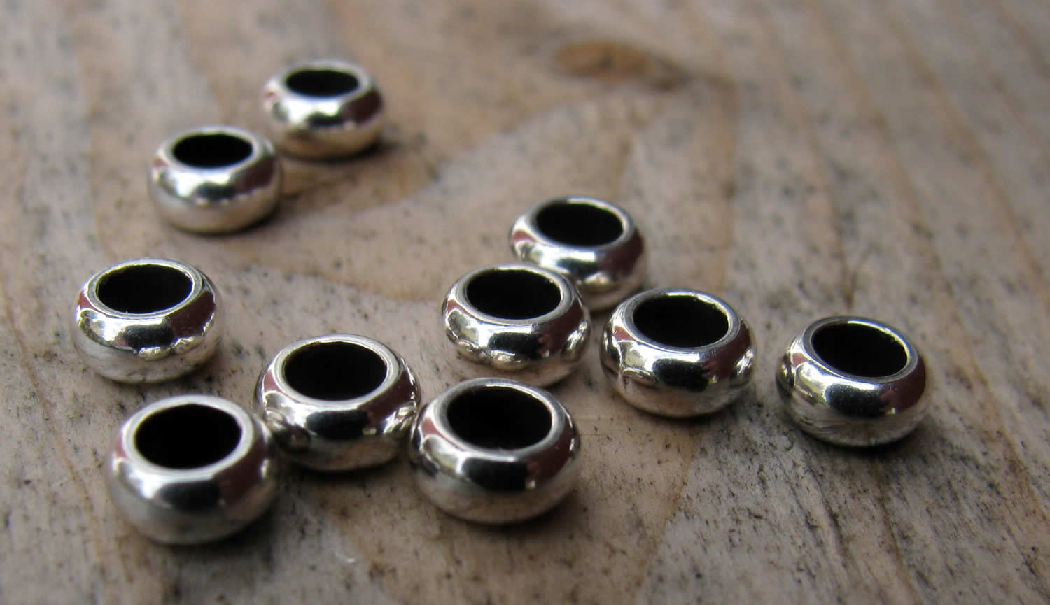 Mellandel silverfärgade - Mindre rondell, 20-pack Grekisk Metall