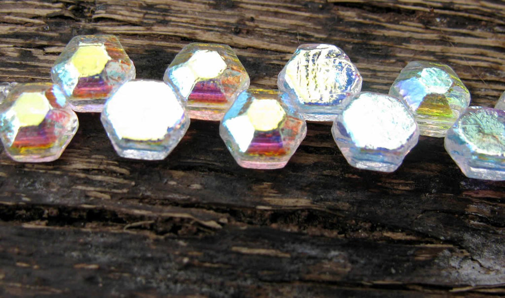Honeycomb Jewel - Crystal Full AB 6mm, 1 sträng Hilmas Pyssel