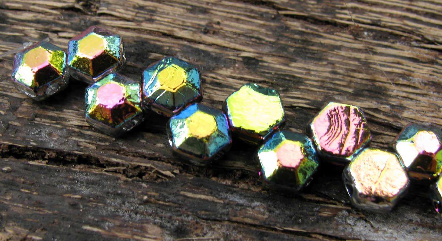 Honeycomb Jewel - Crystal Full Vitrail 6mm, 1 sträng Hilmas Pyssel