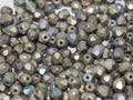 Tjeckiska Firepolish - Glittery Matte Argentic 4 mm, 50-pack Hilmas Pyssel