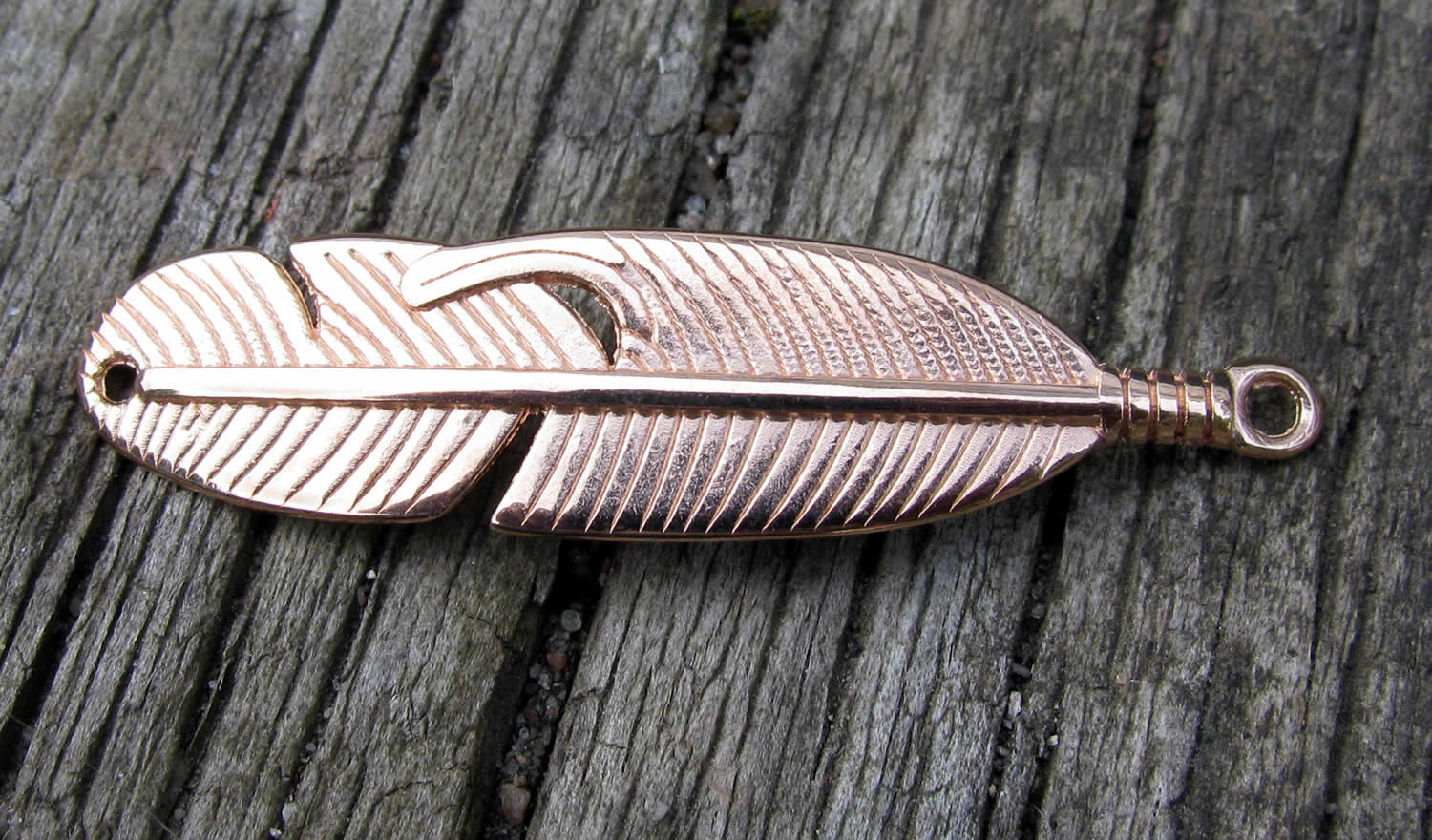 Connector Roséguld färgad - Fjäder 41x11mm 1 styck Grekisk Metall