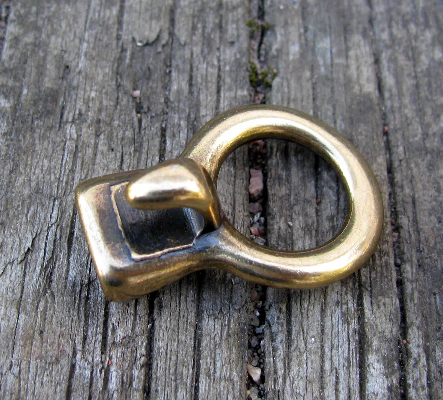 Bronsfärgat Haklås - Toggel 11x5,3mm 1 styck Grekisk Metall