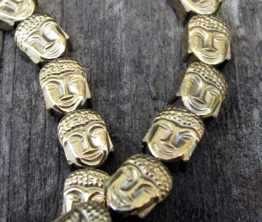 Hematit - Buddha-huvud 8x7mm i Guld 1 Sträng Hilmas Pyssel