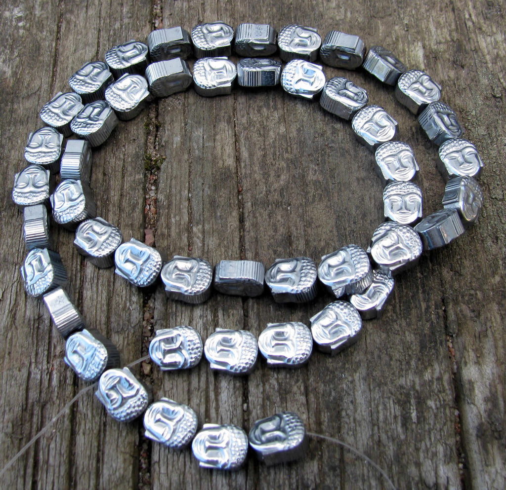 Hematit - Buddha-Huvud 8x7mm, Silverfärgad, 1 Sträng Hilmas Pyssel