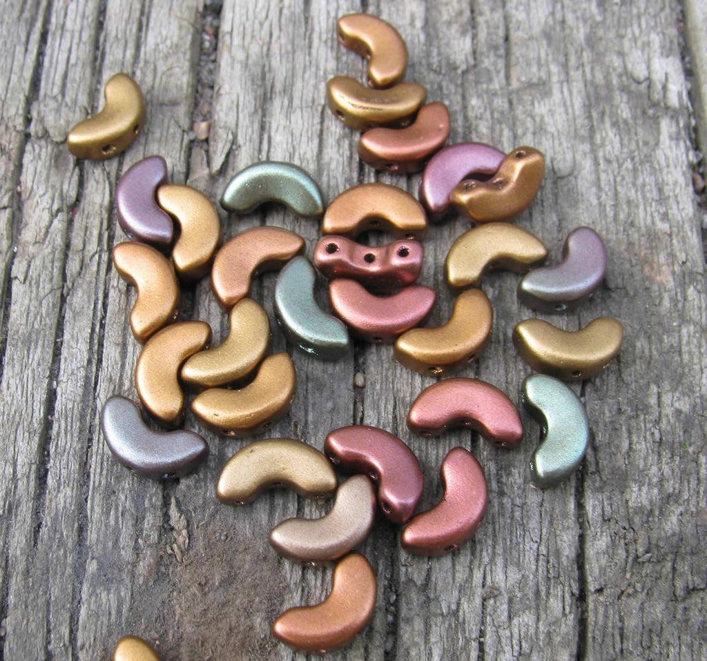 Arcos® par Puca® - Yellow Gold Metallic Iris Matte, 10 gram Les perles par Puca® - Paris