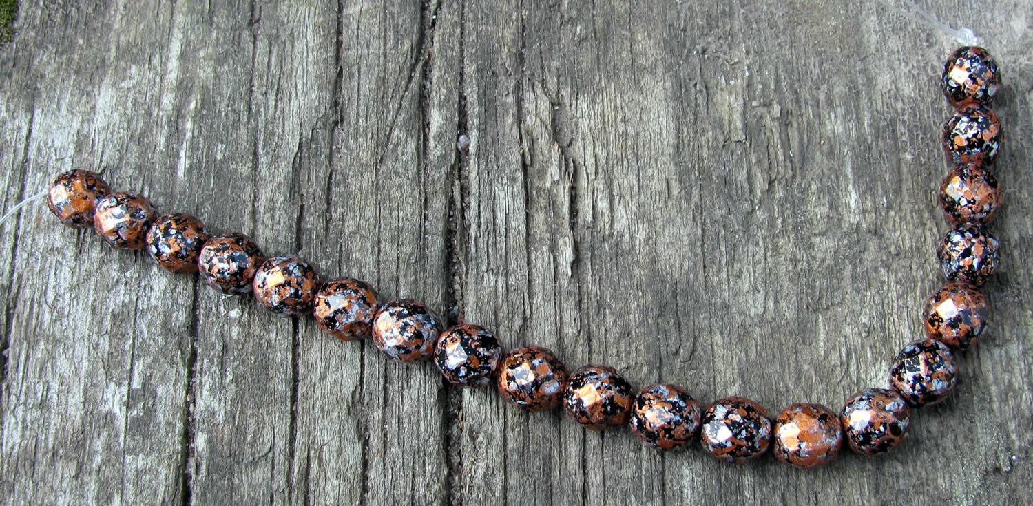 Tjeckiska Firepolish - Tweedy Light Copper 8mm, 1 sträng Hilmas Pyssel