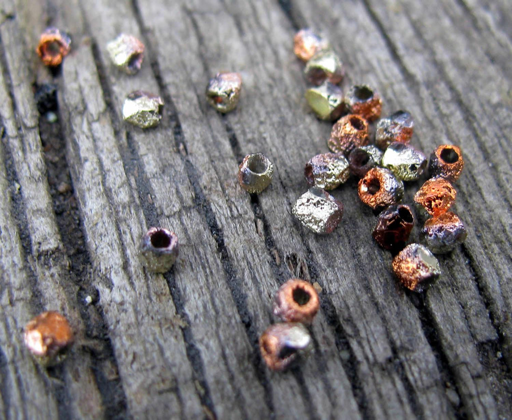 Tjeckiska Firepolish - Etch California Gold Rush, True 2 mm, 2 gram Hilmas Pyssel