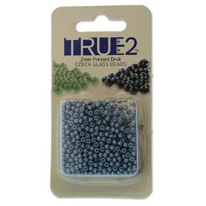 Tjeckiska Druk (Runda) - Chalk Blue Luster True 2mm, 9gram Hilmas Pyssel