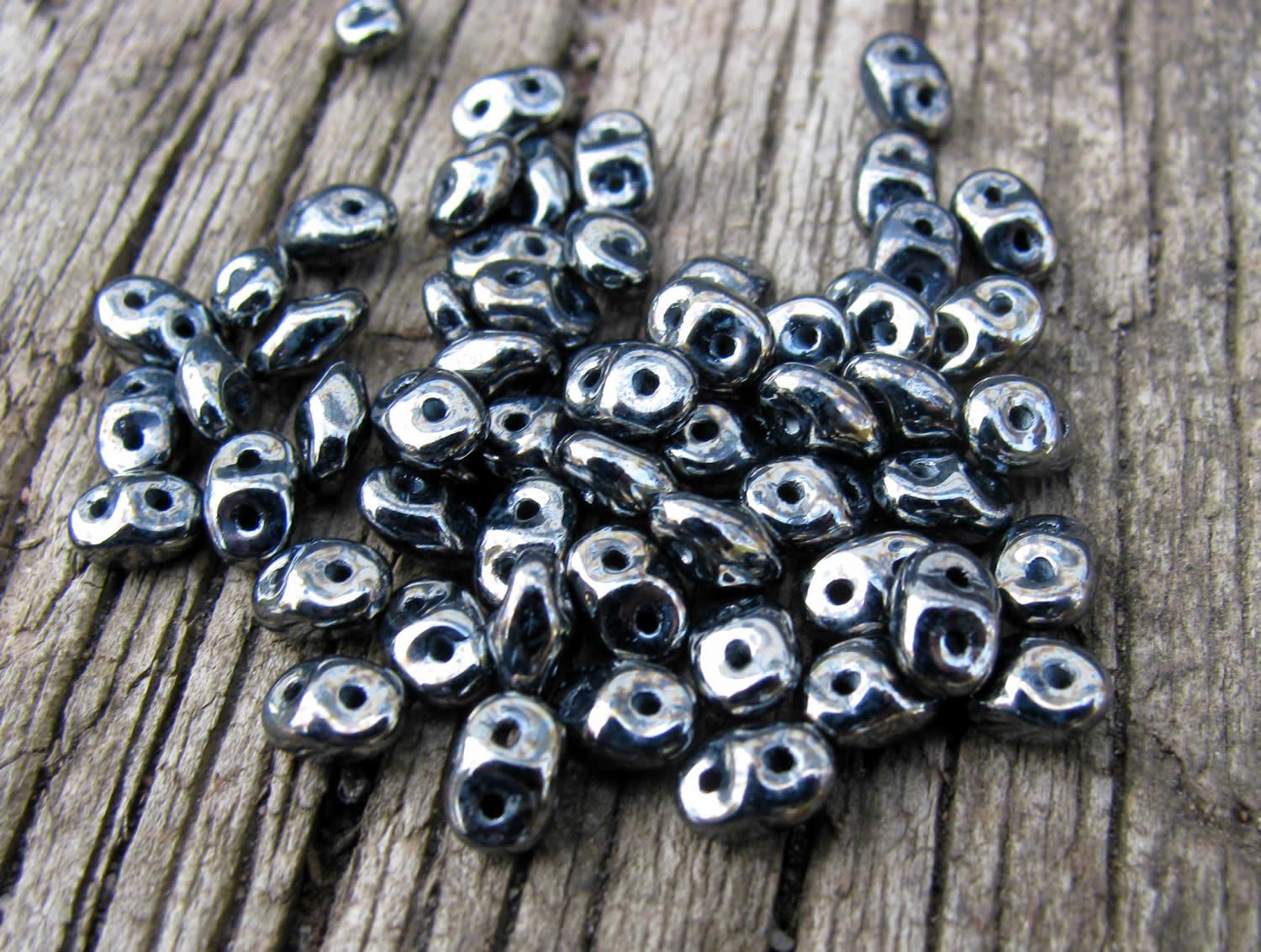 SuperDuo - Jet Hematite 10 gram Matubo
