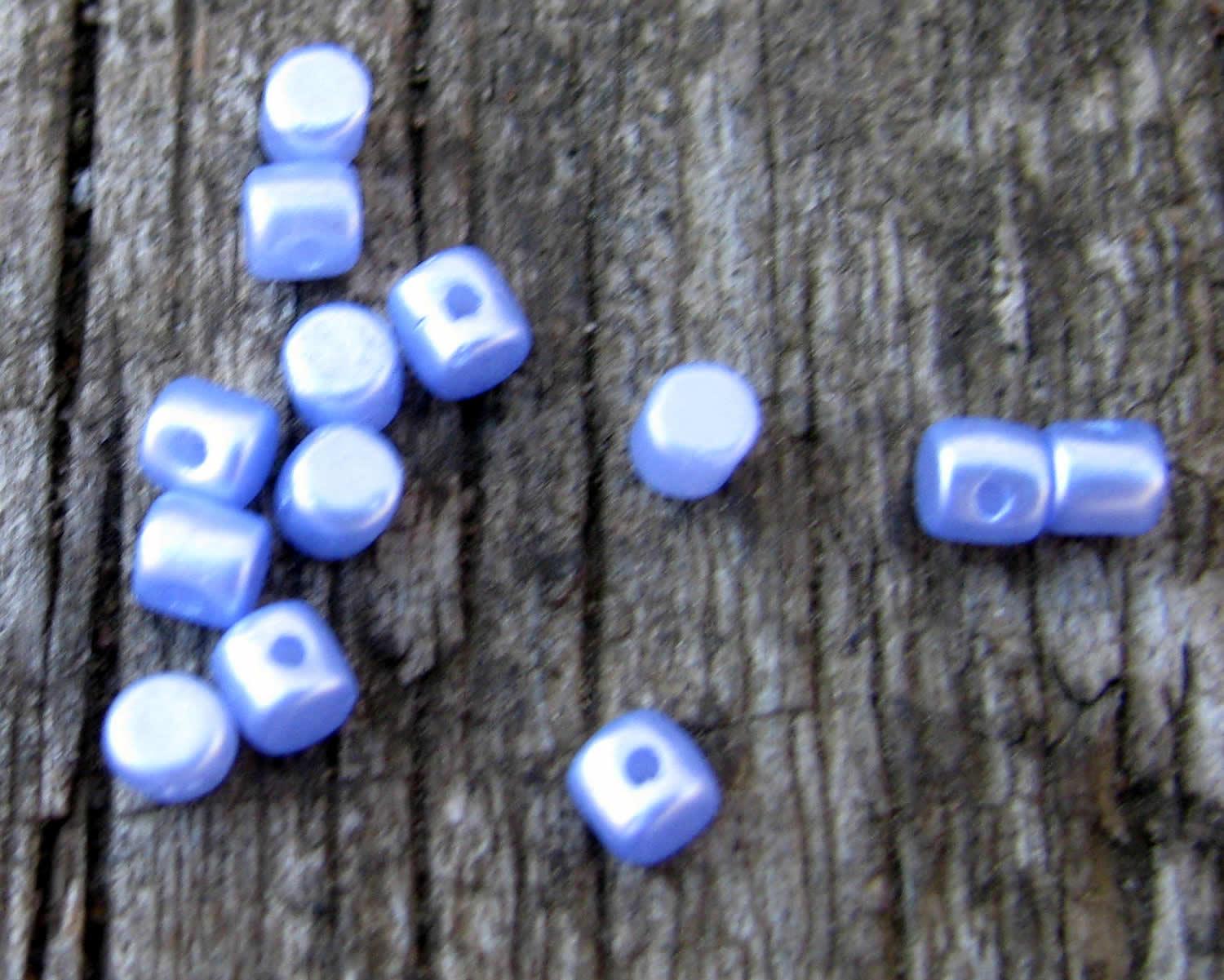 Minos® par Puca® - Pastel Light Sapphire, 5 gram Les perles par Puca® - Paris