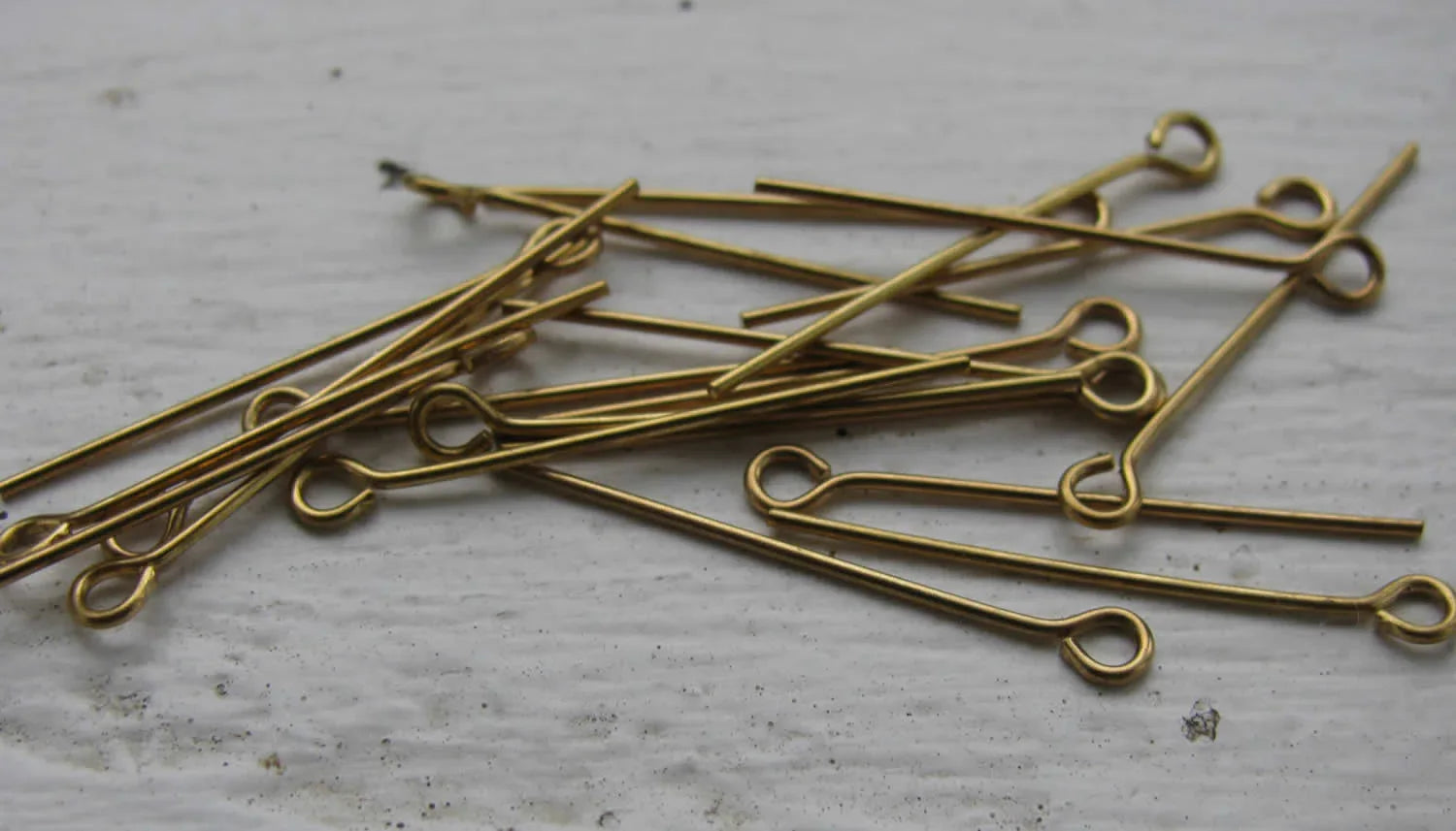 Ögelpinnar bronsfärgade - 25 mm, 125-pack Grekisk Metall