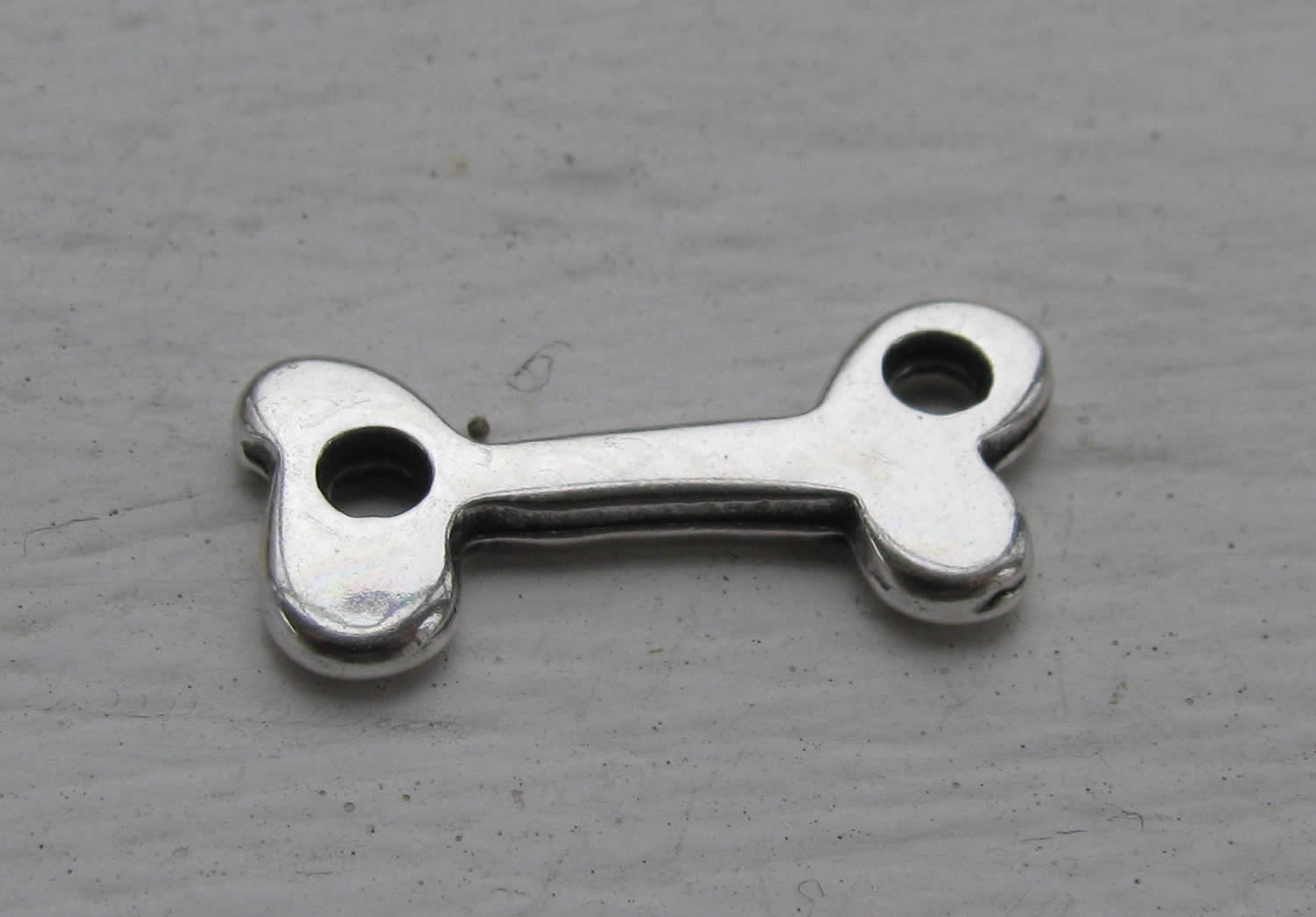 Connector Silverfärgad - Hundben 20x9mm 1 styck Grekisk Metall