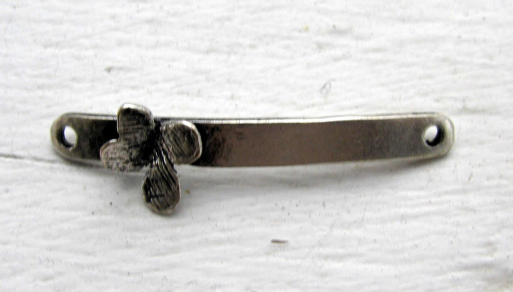 Connector Silverfärgad - Rektangel med Utsåtande Fjäril 38x5mm, 1 Styck Grekisk Metall