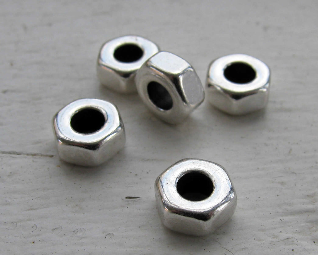 Mellandel Silverfärgad - Mutter 8x4mm 5-pack Grekisk Metall