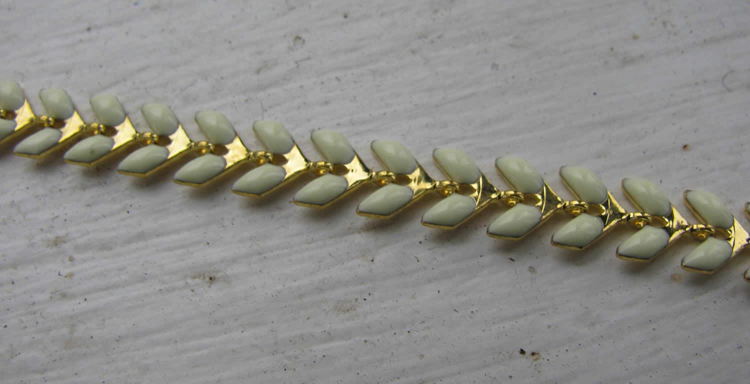 Emaljkedja Guldfärgad - Fiskbenskedja Vit 6,2mm, 20 cm Grekisk Metall