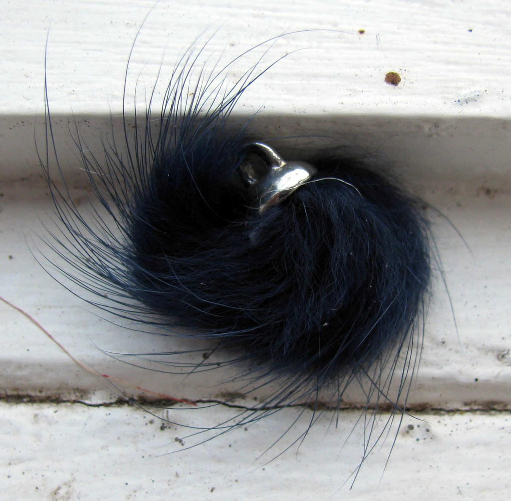 Pälstofs - Mörkblå 2,5 cm, 1 styck Hilmas Pyssel