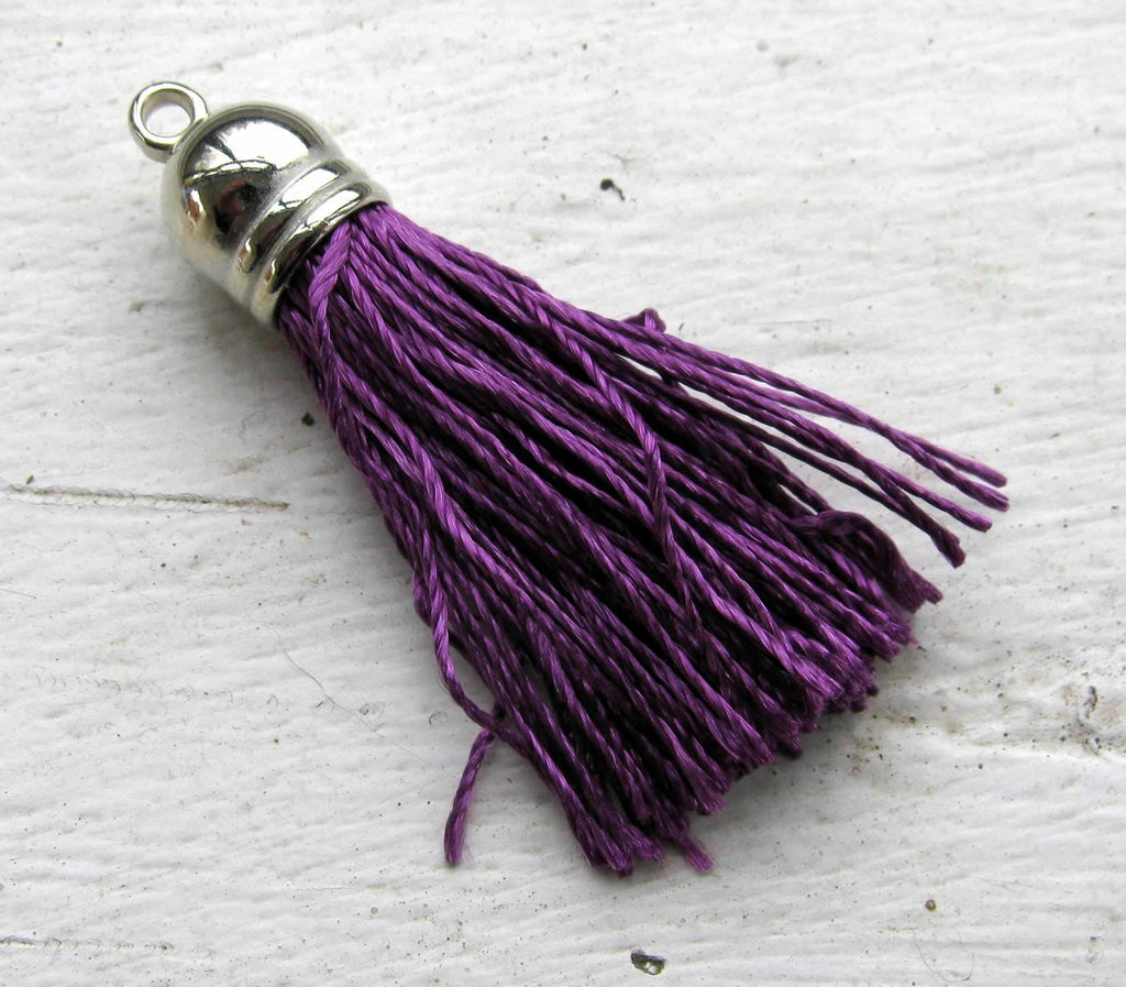 Hänge tassel silver - Trådar, Mörklila 40mm 1 styck Hilmas Pyssel