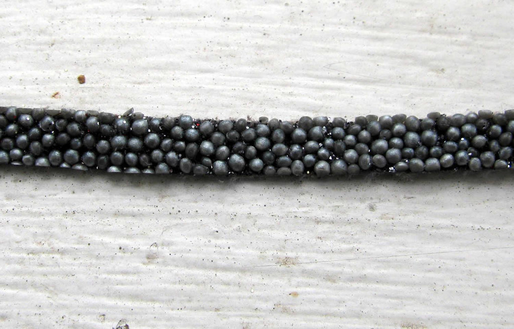 Platt band Caviar - Grå 5 mm, 20 cm Hilmas Pyssel