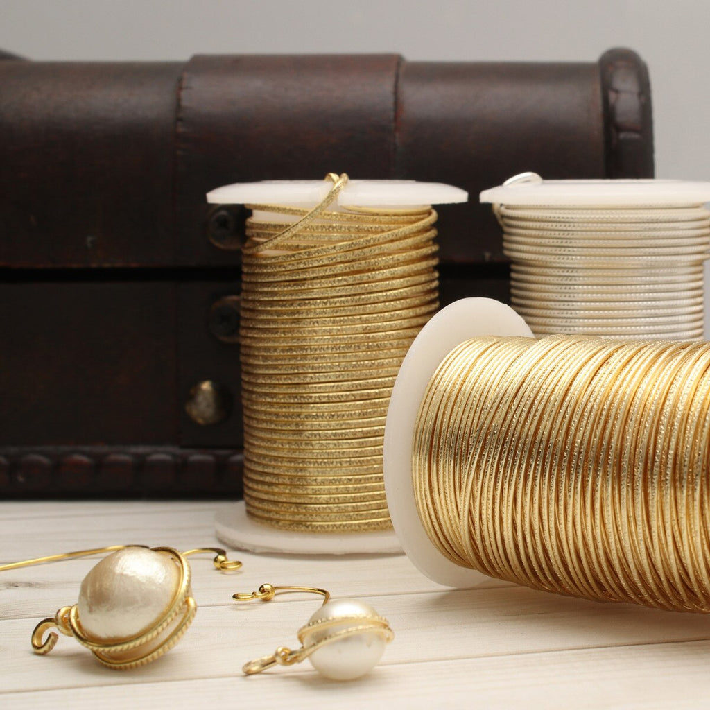 Wire Elements 20 Ga - Guldfärgad halvrund med texture motiv Non Tarnish, 1 rulle