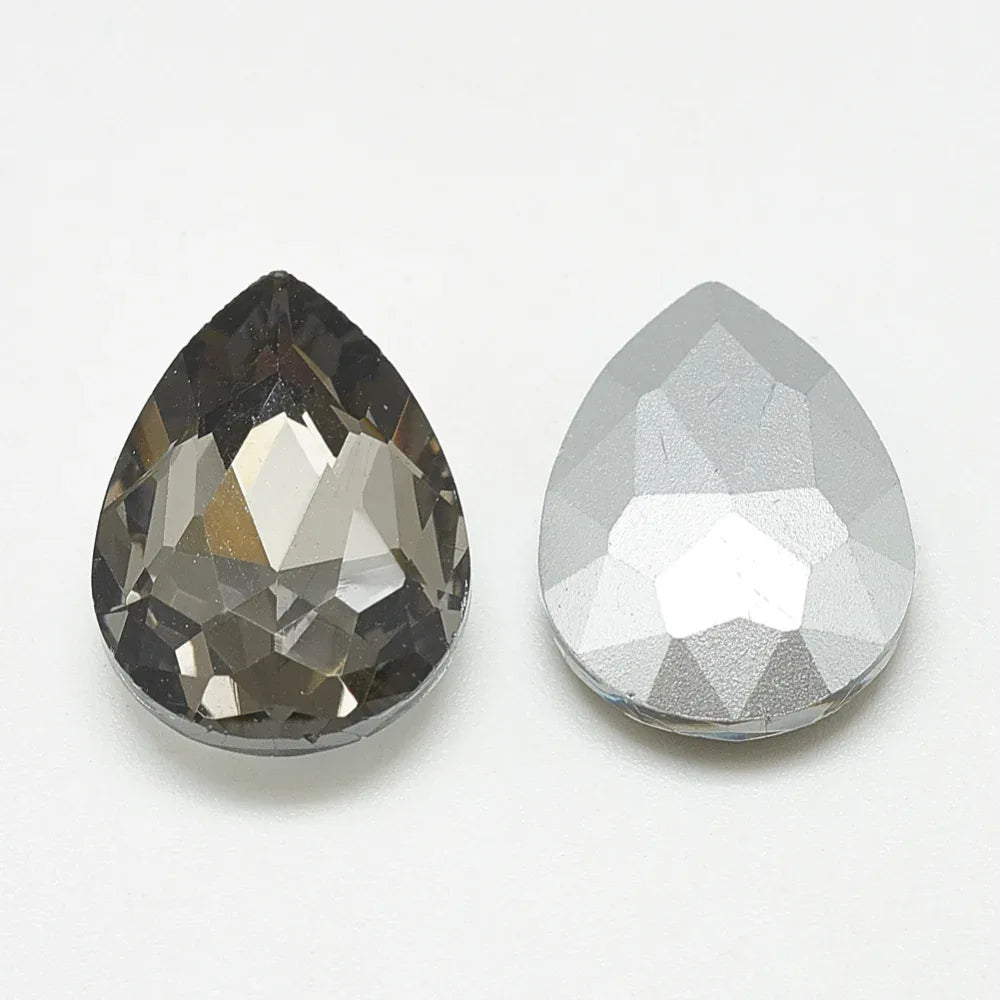 Kinesisk strass - Teardrop Black Diamond 25x18mm 1 styck Hilmas Pyssel