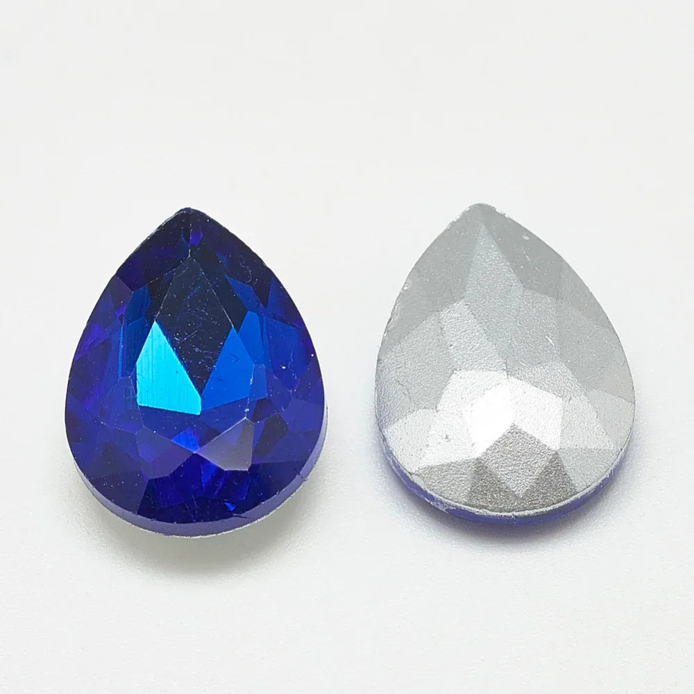Kinesisk strass - Teardrop Sapphire 25x18mm 1 styck Hilmas Pyssel